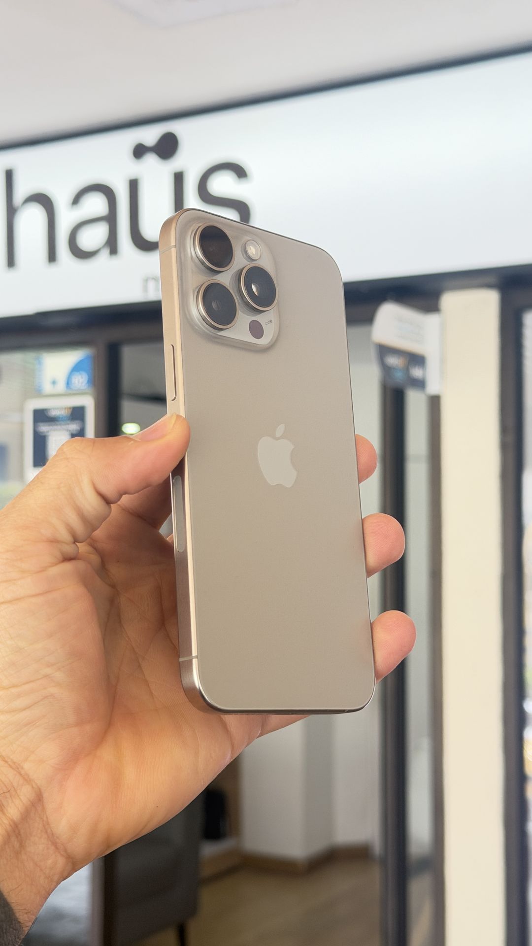 iPhone 15 Pro